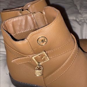 Michael Kors boots